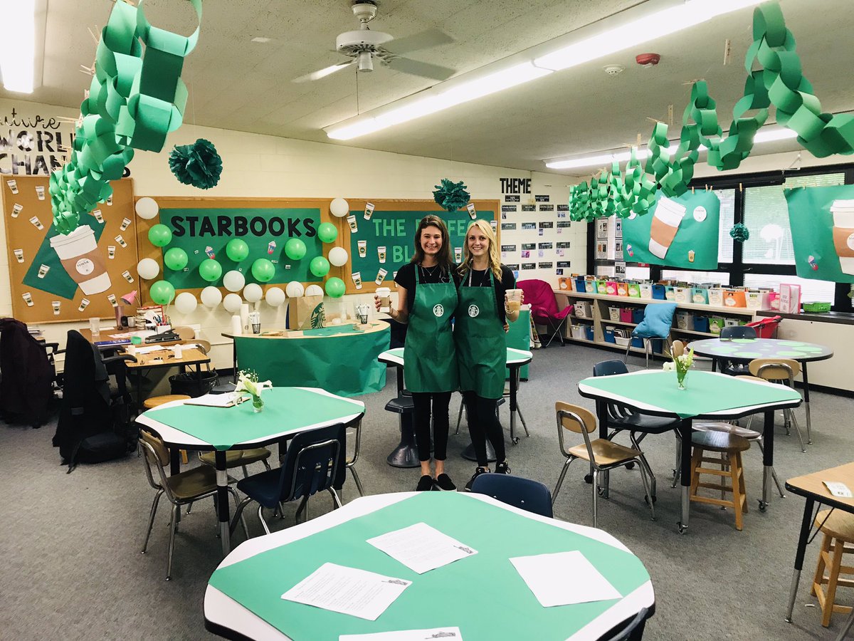 MissRobisons4th's tweet photo. STARBOOKS is open for business! @GoMBStars @D28Northbrook https://t.co/fWuvqpkRET
