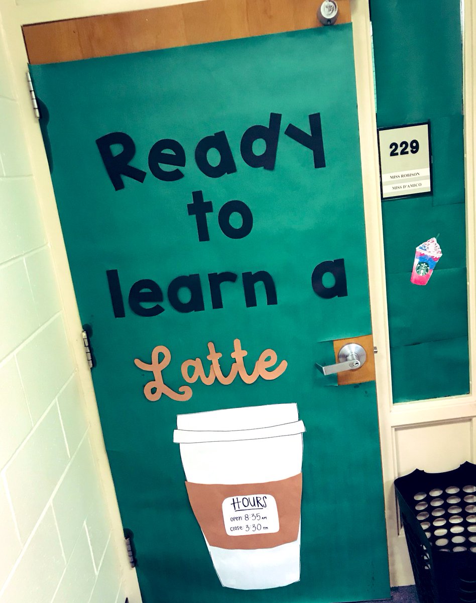 MissRobisons4th's tweet photo. STARBOOKS is open for business! @GoMBStars @D28Northbrook https://t.co/fWuvqpkRET