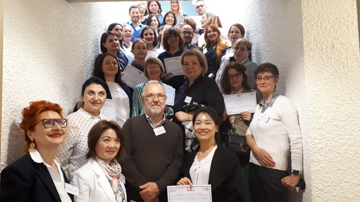 EricLucas_'s tweet image. Successful completion of the exit examination of the #IFCPC &amp;amp; #IARC training course in #colposcopy and prevention of #cervicalcancer and distribution of the course certificates for the trainees from 🇦🇱🇦🇿🇬🇪🇽🇰🇰🇬🇲🇩🇷🇸🇹🇯🇺🇦🇺🇿. Great success!