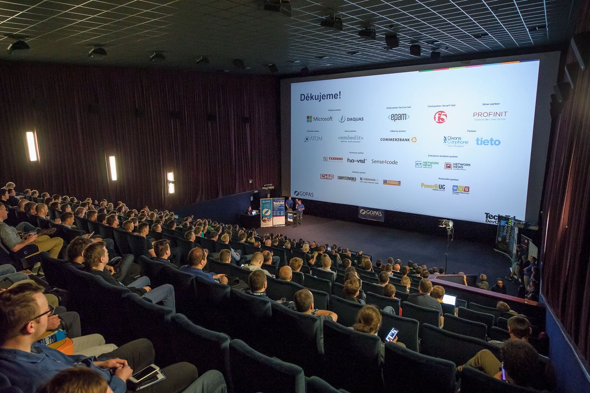 GopasPrague's tweet photo. Podívejte se, jak to vypadalo na konferenci #TechEdDevCon 2019, největší IT události letošního roku! Kompletní fotoreport naleznete na https://t.co/EXj6VEdopZ. https://t.co/YUxVXiprf8