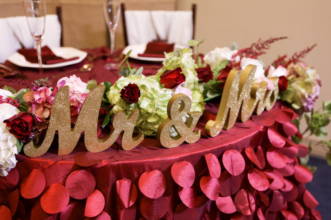 snellingcc's tweet image. Let us handle the details of your event, so you can enjoy every moment of your special day. Call our event planning professionals to learn more about The Snelling Conference Center at 706.854.4728. #SnellingConferenceCenter #AugustaVenue #WeddingVenue