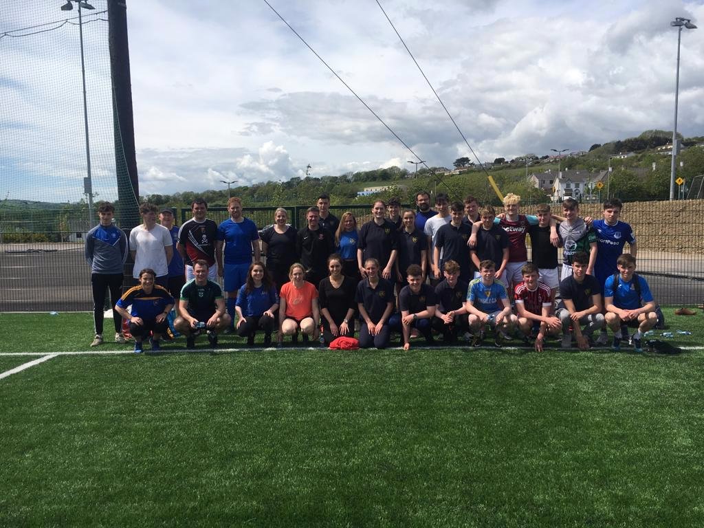 kcssoccer11's tweet photo. ⚽STAFF 5-2 STUDENTS ⚽

Staff make it three in a row. 

Highlight of game: Charlie Grainger 50 yard lob on Mr O' Callaghan https://t.co/rQX78azv3H
