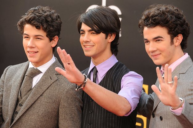 iHeartDesignsUK's tweet photo. The Jonas Brothers Have Moved Past Their Purity Rings. Why Can't I? https://t.co/zfc2U0XKqd