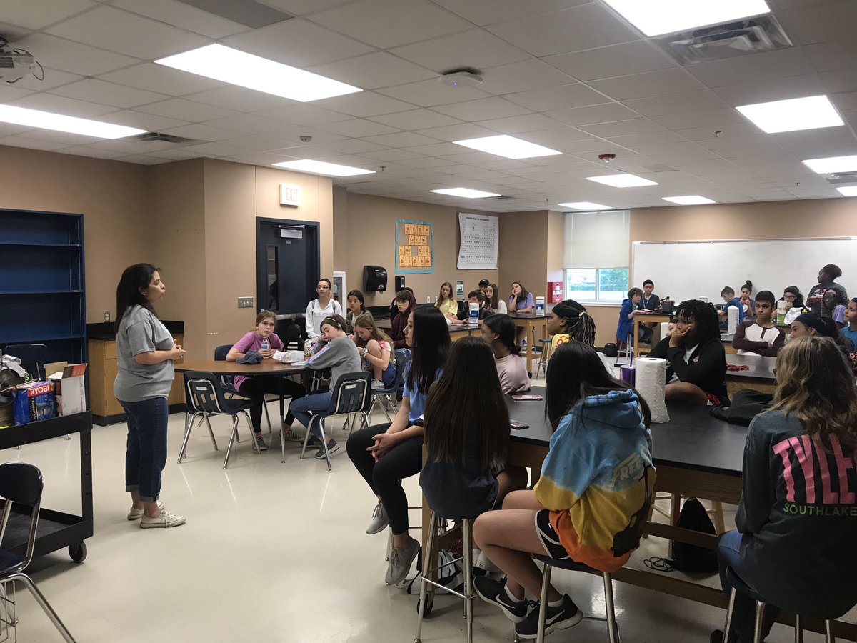 JeffHarvath's tweet photo. #hmsyes2019                         # #CraftsforChristHaven       Start of another End of year Year Studies. https://t.co/h3bUPsQo4k