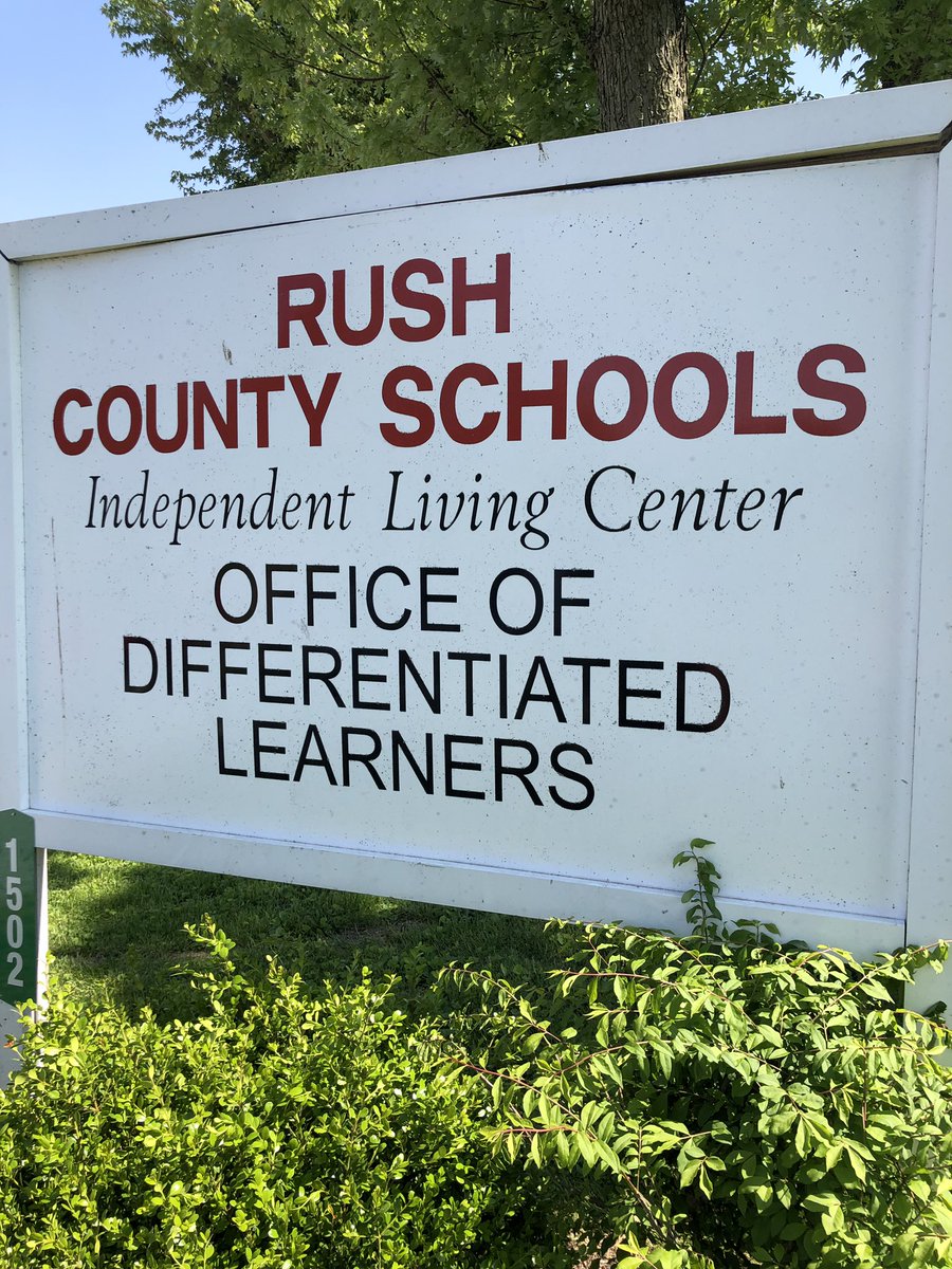 Thank you to @RCS_OODL and <a href="/RushSchools/">Rush County Schools</a> for inviting us to the Indpendent Living Center for an open house! #rushvilleindiana #rcs #TeagenTheDog
