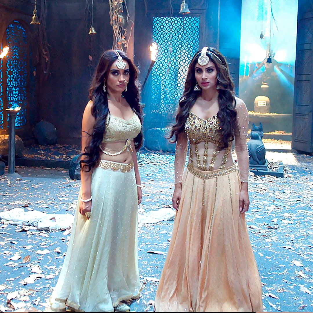 Naagin 2 Voot Episode 15 Season 2 to end at dramatic point, ritik (arjun bijlani) and rocky to kill shivangi (mouni roy) the upcoming episode of colors most popular weekend show naagin 2 is. naagin 2 voot episode 15