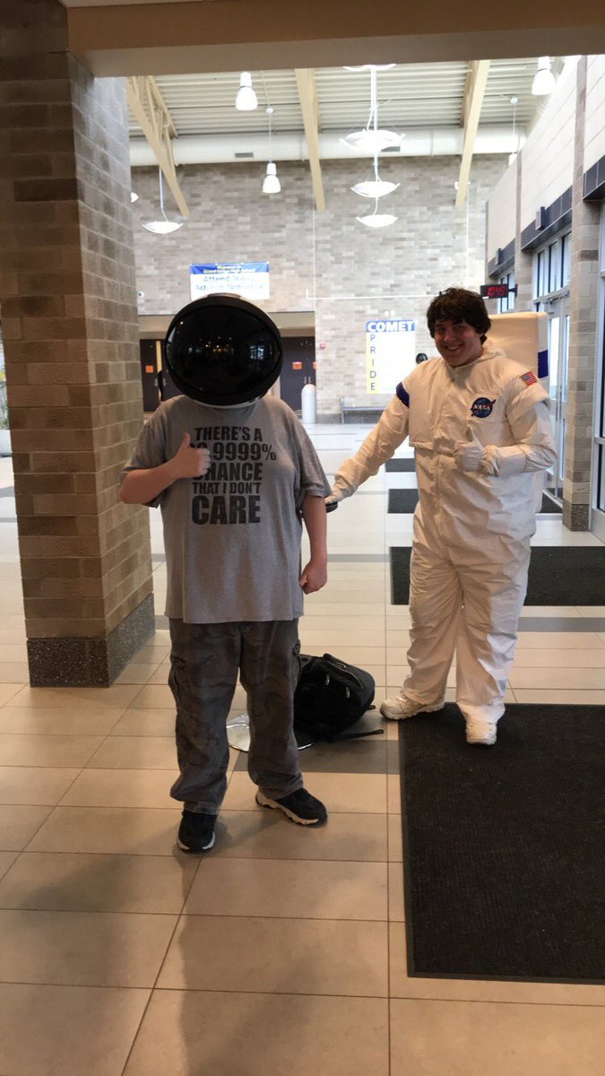 DatSchoolStore's tweet image. First person to guess who this school store employee is gets a free bag of Dippin’ Dots!