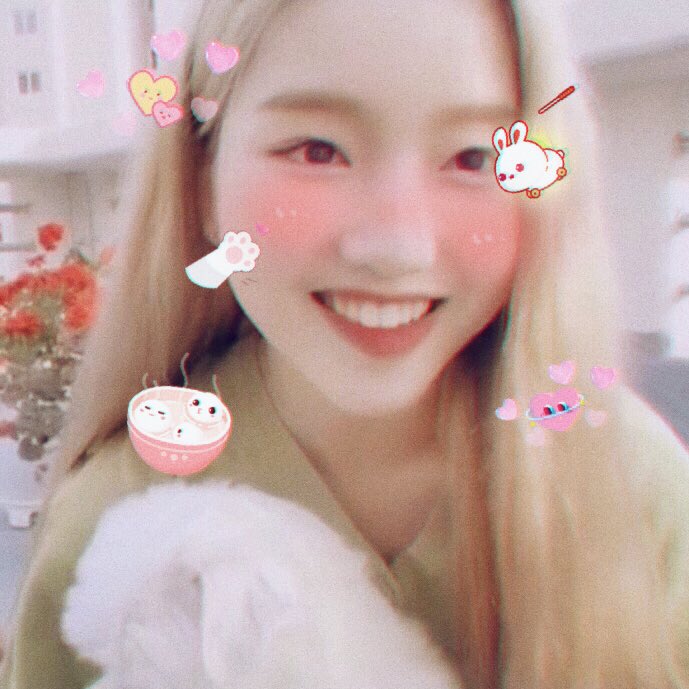 softiebotgowon's tweet photo. ↘︎♡ #GOWON ･:* #LOOΠΔ https://t.co/TXyleR1jiv