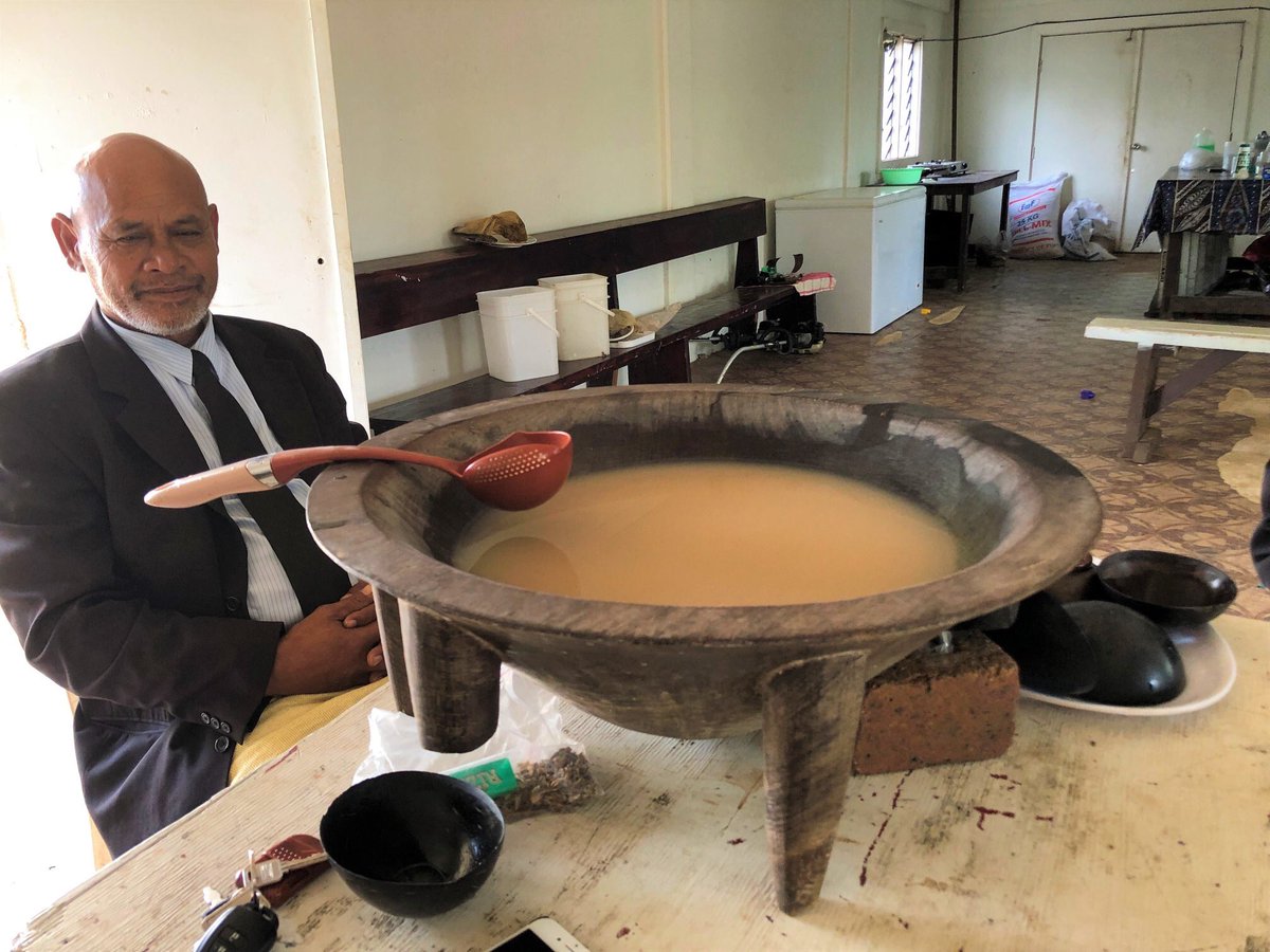 MirandaFrijns's tweet photo. The family I’m staying with here in Tonga invited me to their church on sunday ⛪️ Love experiencing other cultures and seeing how the locals live 🙏🏻 After the service it’s tradition to drink kava and have a family lunch 💖
 
#wanderlust #tonga #polynesia  #travel #worldtrip #kava https://t.co/OdyNLOuj49