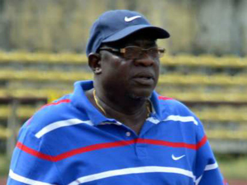 ipoola2013's tweet photo. BREAKING - @LobiStars Head Coach Solomon Ogbeide has been confirmed dead after he slumped this morning.

According to a report, Ogbeide had complained about not feeling too well prior to his death. 

#RIPOgbeide #RIPEpa https://t.co/SpKafBFMlV
