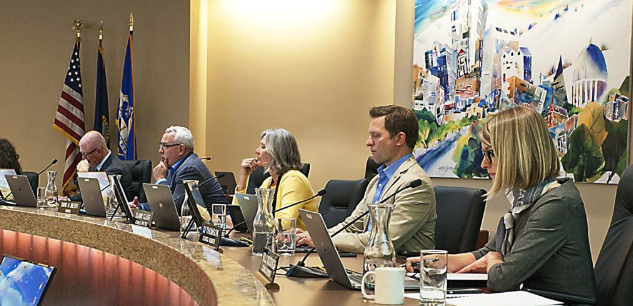 _ResourceX's tweet photo. Can priority based budgeting create a more cohesive City Council? Lessons from @CityOfBoise suggest yes. “The budget process is a strategic process w/ continual conversations to review revenue, talk about programs/services + chart (a path) forward" https://t.co/Khy3A9OfAY #PBB https://t.co/w7zJY9YYVL