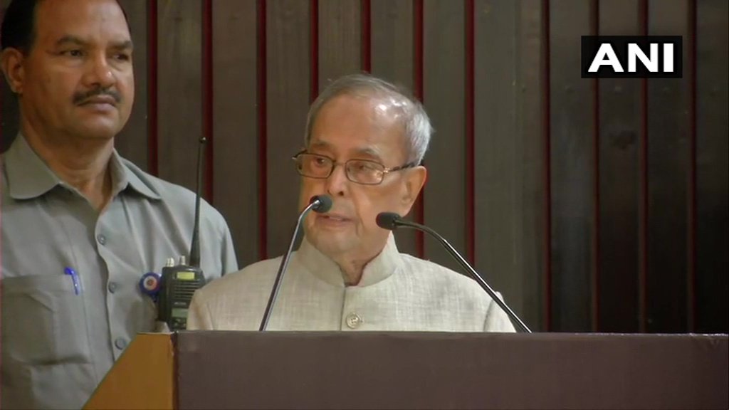 ANI's tweet photo. P Mukherjee: If we want to strengthen institutions we've to keep in mind institutions are serving well in this country&amp;if democracy has succeeded, it's largely due to perfect conduct of elections by Election Commissioner starting from Sukumar Sen to present Election Commissioners https://t.co/2Hq3iH7R8e