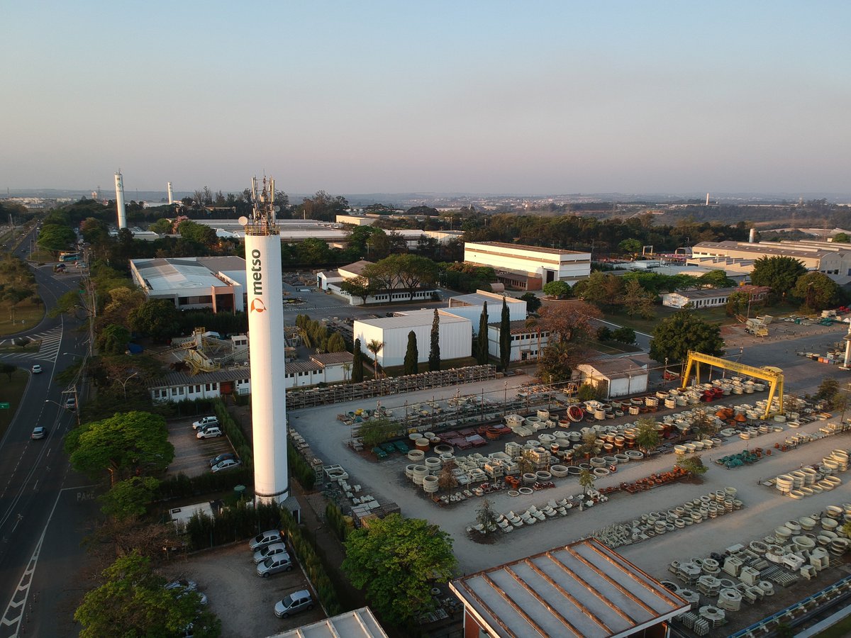 revistamt1's tweet photo. Metso Brasil comemora 100 anos de operação https://t.co/WIFRsQzPC6

@metsogroup #aniversario https://t.co/EVd7iWCo3U