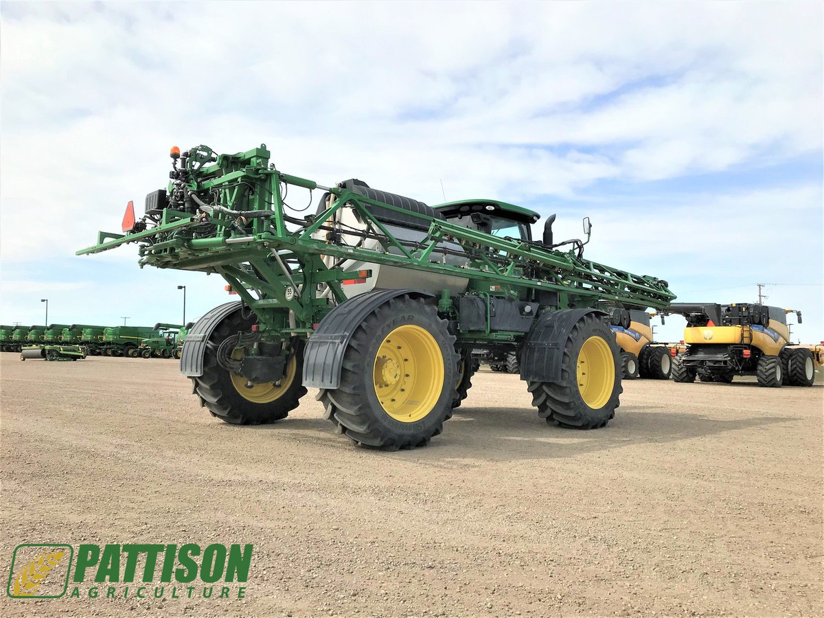 PattisonAg's tweet photo. Located in #KINDERSLEY, SK give us a call at 306-463-2683 or stop by and check it out! 2016 John Deere R4045 120' Boom, S/S Tank, Fence Row Nozzles, Traction Control and MUCH MORE. Stock #201575. $415,600 CAD. #SpringSprayerSavings https://t.co/wZmZ0mejiM https://t.co/JbNmelQuNb