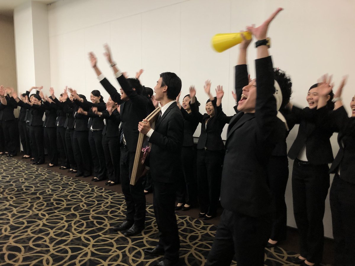 名古屋外語 ホテル ブライダル専門学校 ブライダル科の素敵な伝統 内定万歳三唱 今週末は内定の連続 内定ラッシュ たくさんの内定が出ました 50人内定も目前です 感謝の想いを込めた桜ドロップスの桜も八分咲き 満開の桜を咲かせるため 名古屋外語 ホテル ブライダル専門学校 ブライダル科の素敵な伝統 内定万歳三唱 今週末は内定の連続 内定ラッシュ たくさんの内定が出ました 50人内定も目前です 感謝の想いを込めた桜ドロップスの桜も八分咲き 満開の桜を咲かせるため