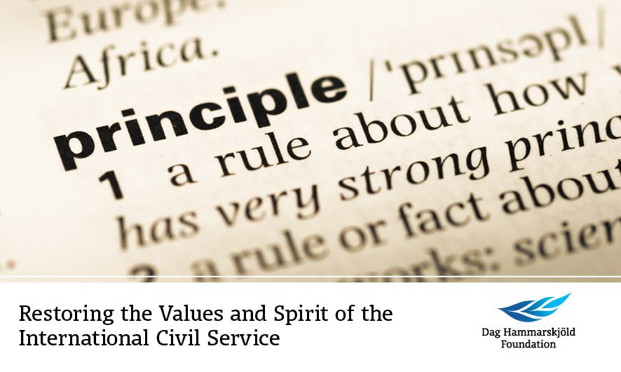 DagHammarskjold's tweet image. New paper out today by Mona Ali Khalil on Restoring the #Values and Spirit of the International Civil Service. It's part of our publication series #ICS100, reflecting on 100 years of international civil service, #multilateralism100 ow.ly/AS5B50ujiXo