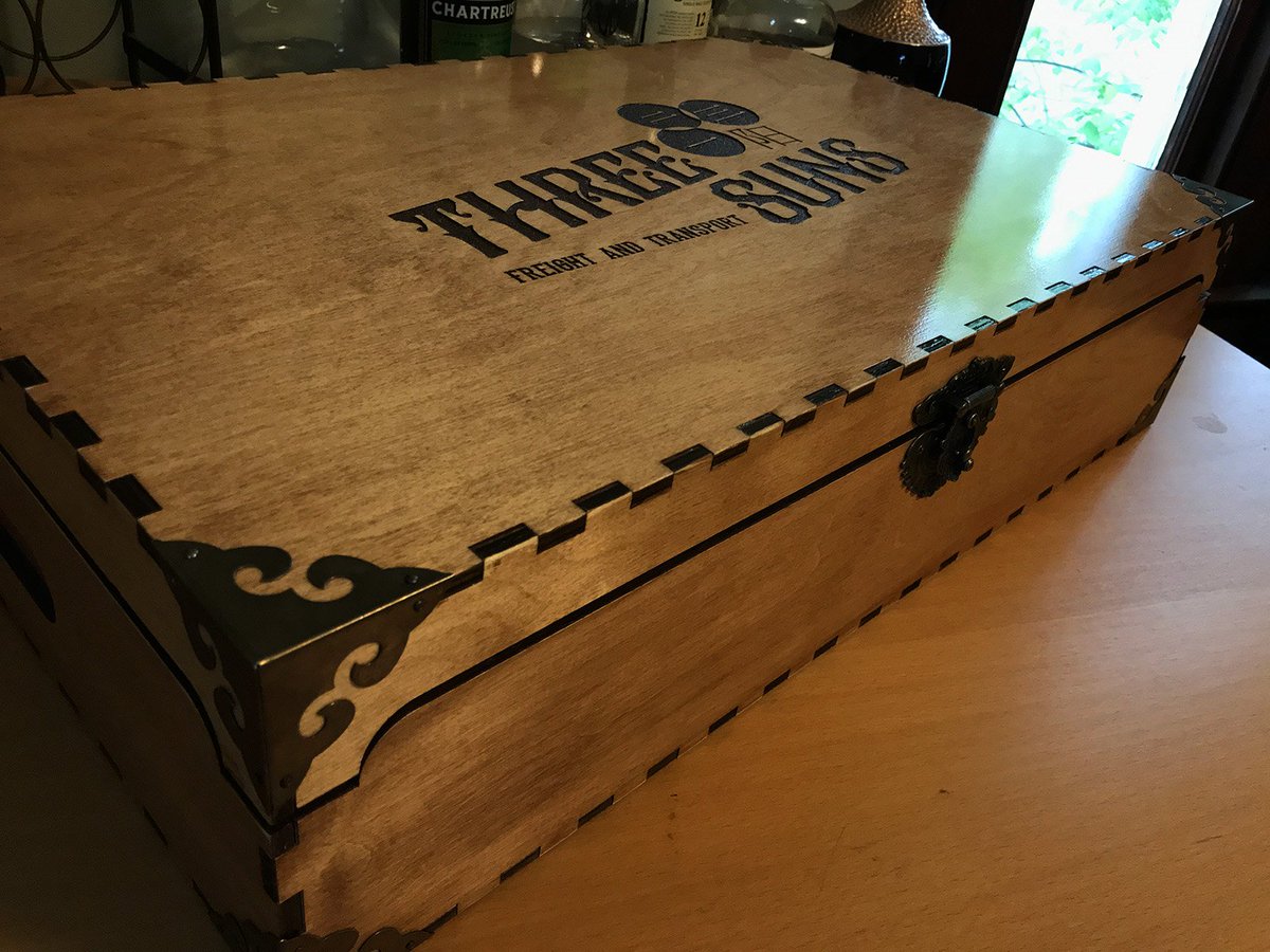 neimoyer's tweet image. Finally found a corner pieces I liked (and were right size, as well as matched the color of the clasp). The #BigDamnCrate by @ tbt_gaming for #FireflyTheGame from @GaleForceNine is now complete.