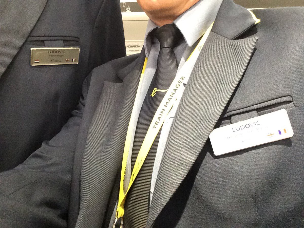 LBlotteau's tweet photo. #eurostar #es9153
Bonjour et bienvenue à bord du 9153 à destination de Lille, Ashford et Londres.
Aujourd’hui deux Ludovic pour le prix d’un pour vous accompagner dans votre voyage . https://t.co/qPk42RtZAW