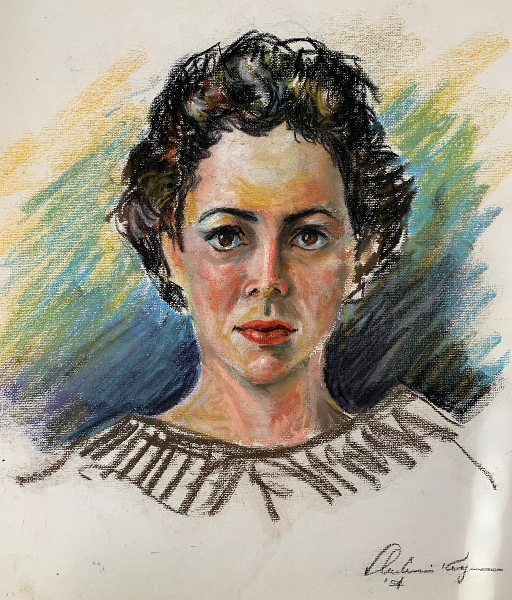 VladKagan's tweet photo. From the Archives:
What significance does the "artist" vs "designer" argument have when you review an individual's creative output in context? A self-portrait of Vladimir and a study of woman from 1954 showcase Vladimir's lesser-known talents... https://t.co/dDnckc70W9 https://t.co/NKwuUgeVrS