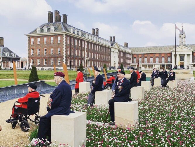 TheDDayDarlings's tweet photo. We’ve had the most wonderful day at the #ChelseaFlowerShow with @DDayRevisited unveiling the beautiful and emotive #DDay75 garden ❤️ https://t.co/rCBBMGxy5M