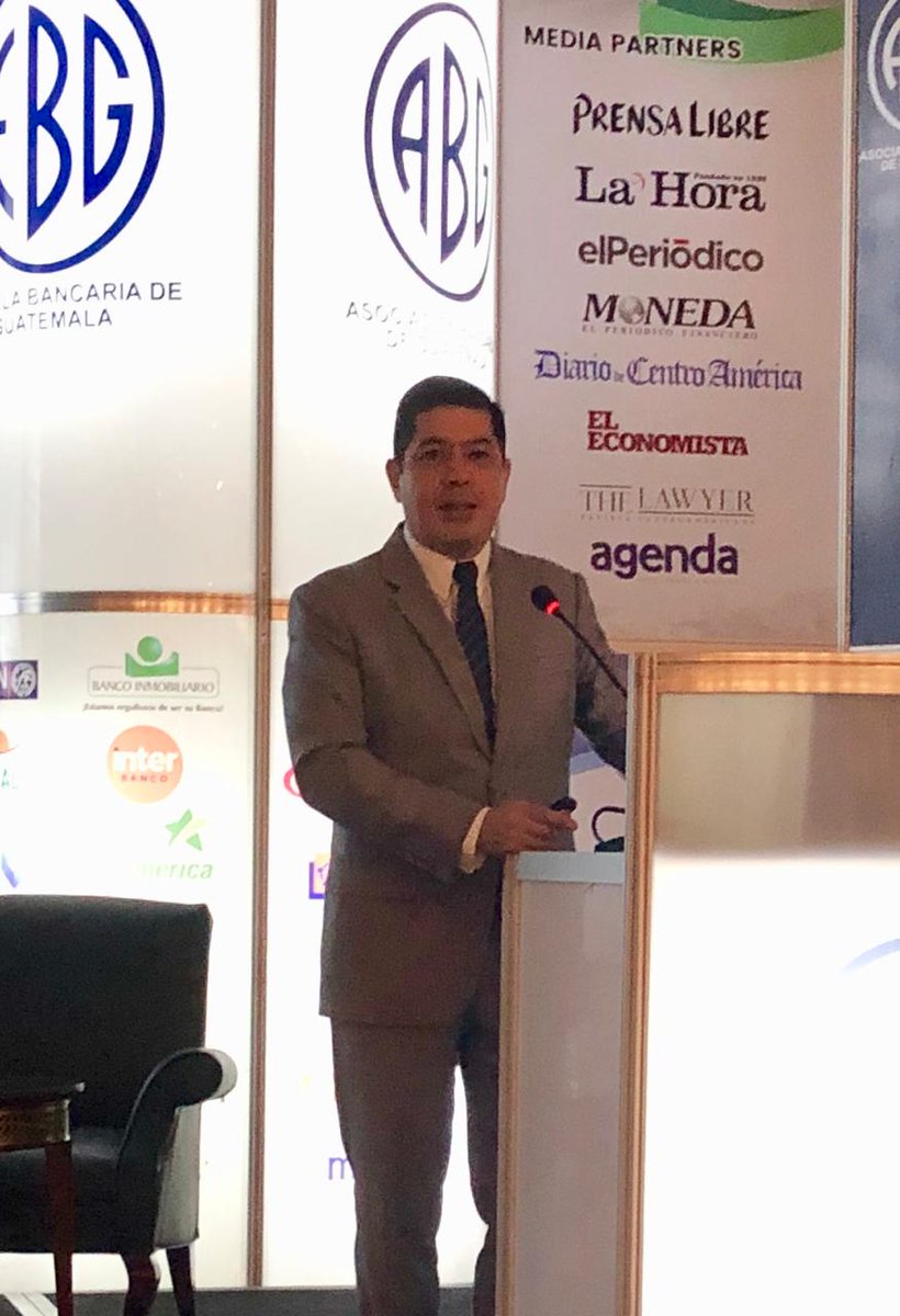 sib_guatemala's tweet photo. Intendente de Verificación Especial, Lic. Saulo De León, de la #SIBGuatemala, durante su disertación "Tendencias Regulatorias y Modificaciones a la Ley Contra el #LavadoDeDinero u Otros Activos y Ley para Prevenir y Reprimir el Financiamiento del Terrorismo", en el #CLADIT 2019. https://t.co/Aop0vJRaak