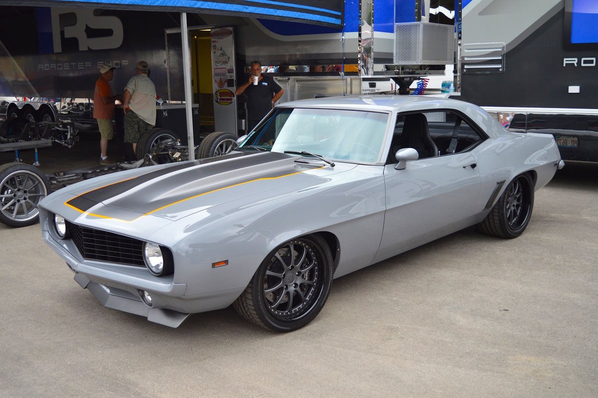 Perfect, right? Start your week with this insane '69 <a href="/Roadster_Shop/">Roadster Shop</a> Camaro on <a href="/ForgelineWheels/">ForgelineMotorsports 🇺🇸</a> wheels 😍 #neverdrivestock

#motoroso #camaro #chevy #hotrod #camaro #forgedwheels #forgeline #roadstershop #classiccar #musclecar #chevelle #protouring