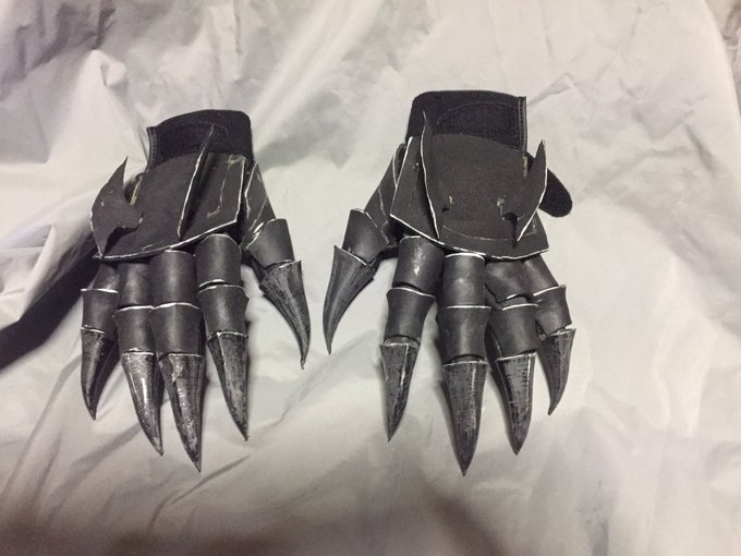 ダークナイト コスプレ鎧造形師 百式建造中 S Recent Tweets 10 Whotwi Graphical Twitter Analysis