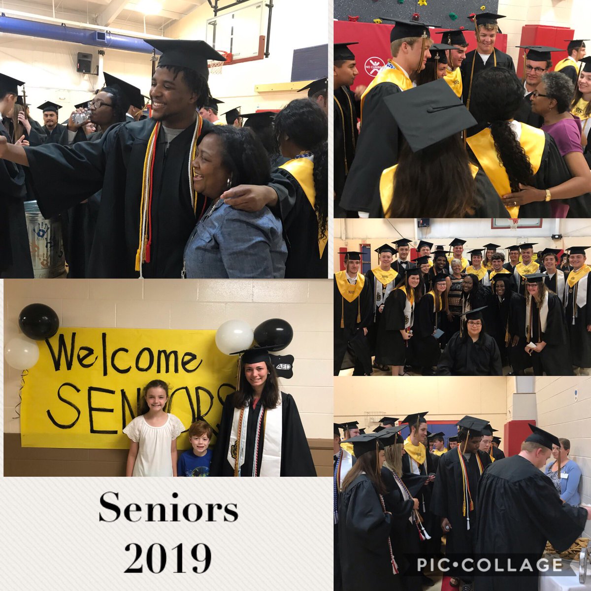 jneelem's tweet photo. We loved celebrating with our JNES Seniors this morning! We love you all and wish you the very best!! #oneathens #seniorwalk #athensproud #jnesrocks 🦅💛🖤 https://t.co/gCFkfbppOU