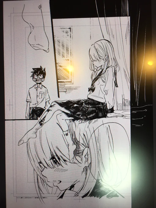 たまにやる、ポーズどっちにするかのスマホ撮影。 