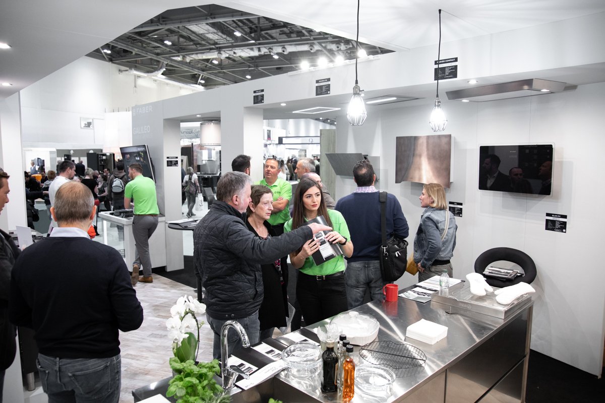 KitchenEX's tweet photo. What can we say? Grand Designs Live was our most successful consumer show yet! We were visited by hundreds of attendees each day, all eager to learn more about our new Faber and ILVE appliances. We want to say a big thank you to everyone who visited! #grandesignslive https://t.co/oWLQDmaPah