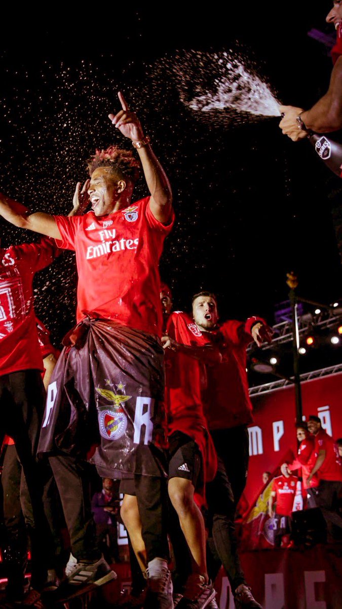 dslb_'s tweet photo. Preparei alguns wallpapers do nosso 37 para vocês 🦅❤️ https://t.co/X0jirdfMbd