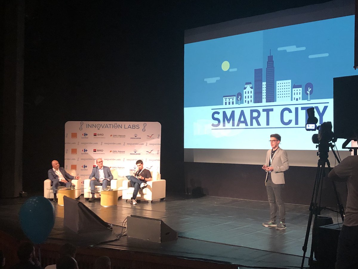 beontimeio's tweet photo. 11/10 pitch delivered by our friend and colleague, Cosmin! The atmosphere is 🔥! https://t.co/sZPWDqk4jn