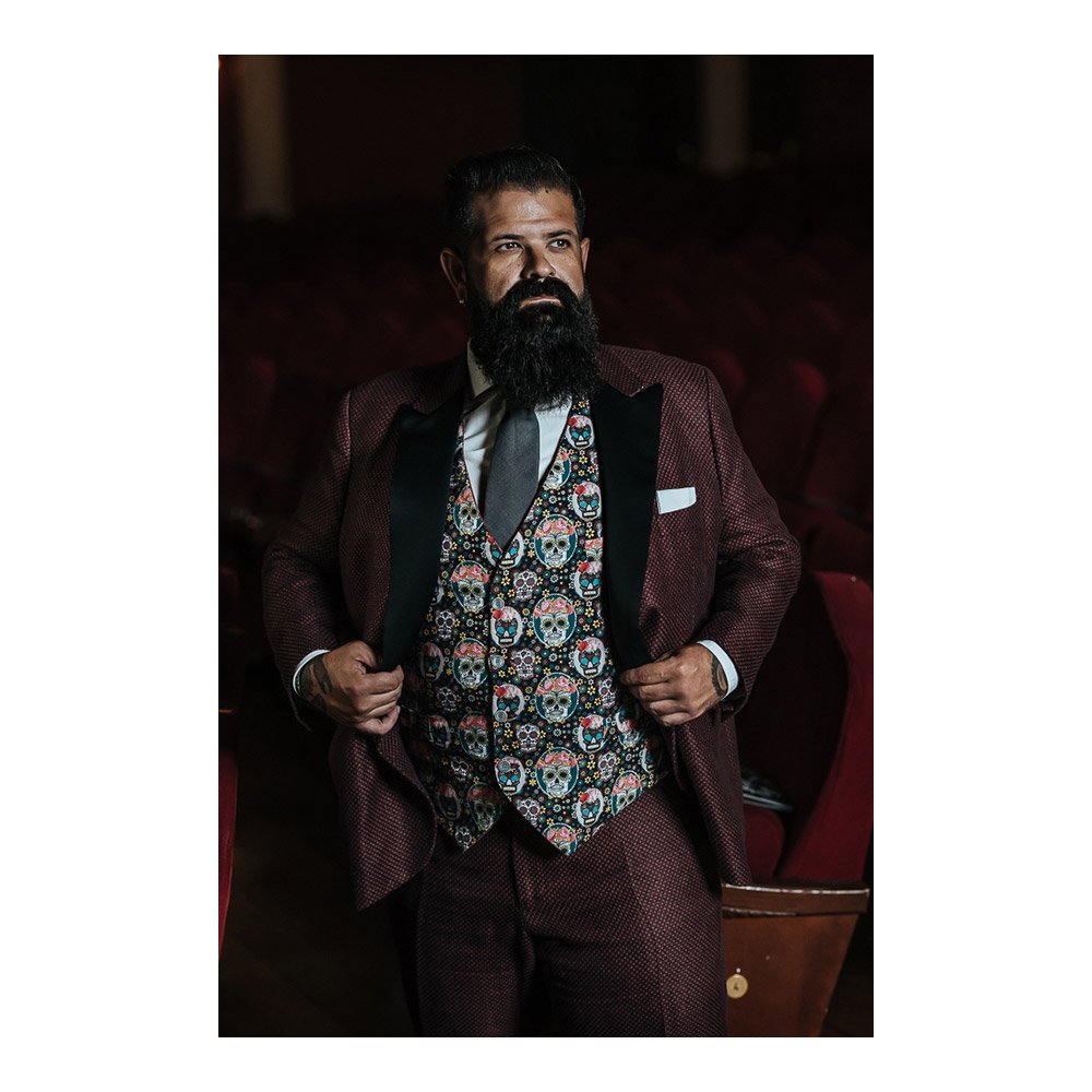 pugilstore's tweet photo. Monday Battle session. Total look by Pugil Store.
Photo by @danieltorrello - Model @kalderas_
Sastrería a medida en Madrid
C/ Villanueva 19
#pugilstore #bepugil #mondaybattle #velada #desfile #ss19 #menswear #sastreria #chaleco https://t.co/FVZg00jKjP