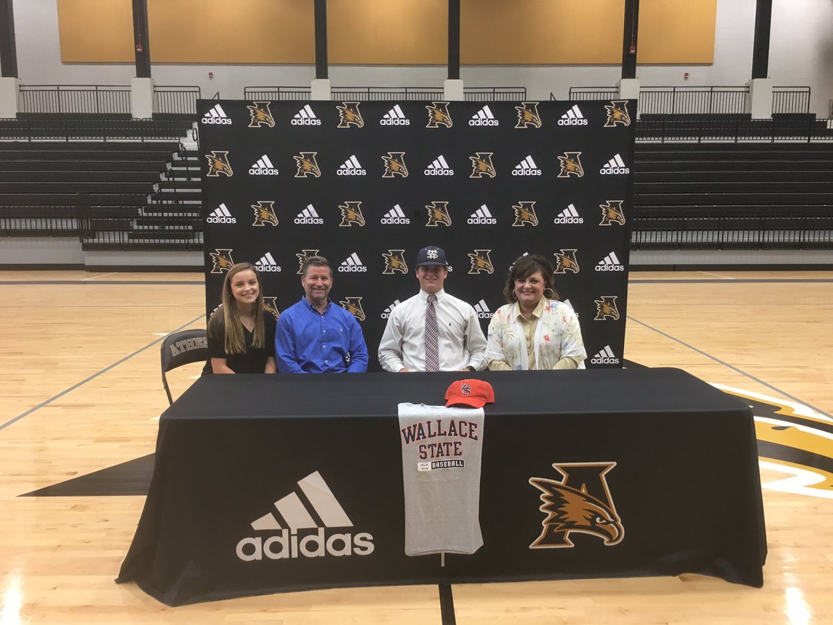 Congrats to <a href="/SlatonBlack/">Slaton Black</a> for signing today to <a href="/WallaceBaseball/">Wallace State Baseball™</a> 
They are getting an outstanding young man!!!