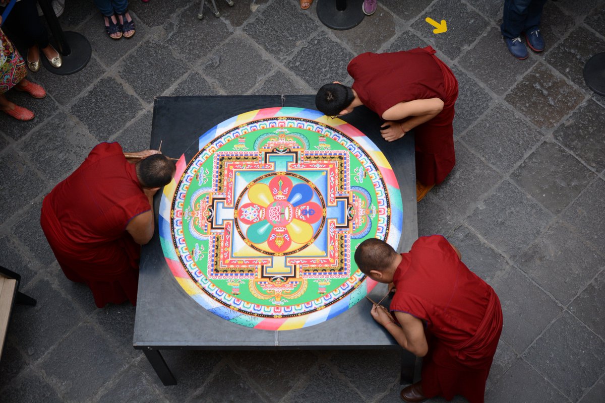 elmuitec's tweet photo. Ceremonia de disolución del #Mandala, agradecemos la participación de toda la gente involucrada para que este evento fuera posible y la asistencia de todo el público que pudo presenciar esta muestra cultural de extraordinario nivel.
#EAAD_SUR
@TECcampusPUE @VisitaPuebla https://t.co/Ujy1YpDkFg