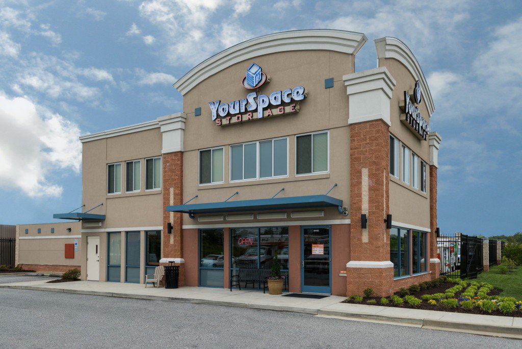 YourSpaceMD's tweet photo. Our St. Charles location is located near BJ's in #WaldorfMD and across the street from St. Charles Towne Center. We have storage units in all sizes, Uhaul, and moving supplies conveniently on site. Our question to you is: What Will YOU Store? #selfstorage #whatwillyoustore https://t.co/MZGYAPMw42
