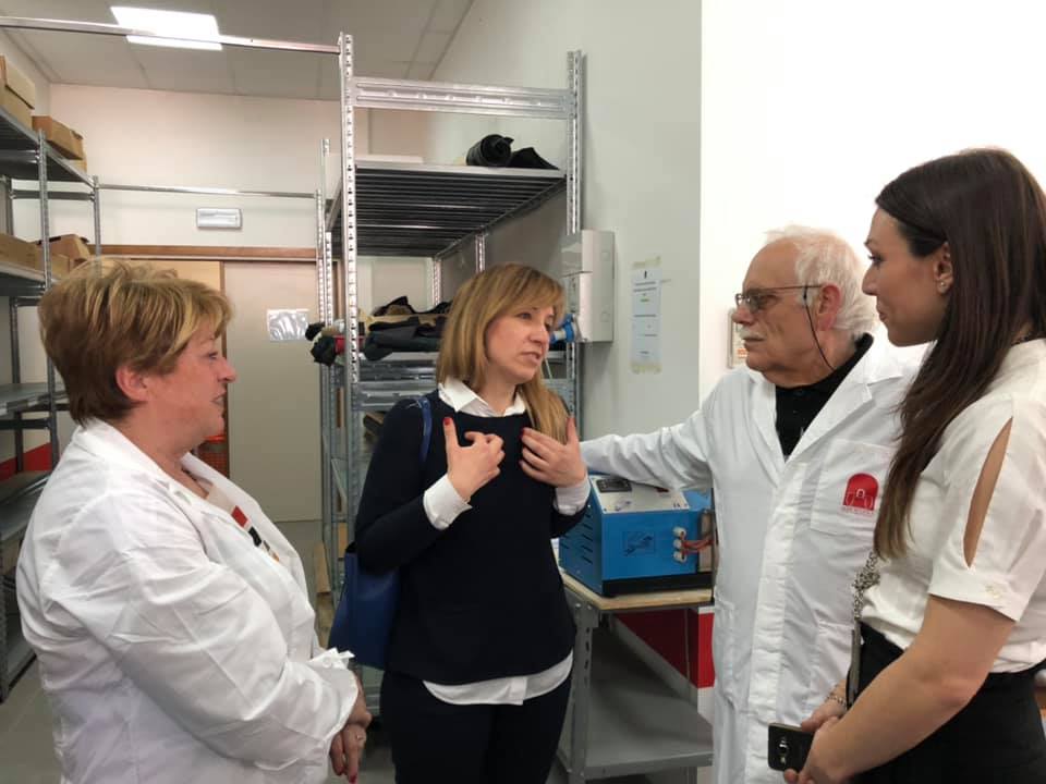 ScuolaPelleIta's tweet photo. #Speedate a #Pontassieve in collaborazione con @RandstadItalia. I ragazzi del Corso di #Pelletteria hanno potuto incontrare le aziende e le istituzioni del territorio: ringraziamo il sindaco @MonicaMarini_fi Marini e l’assessore Filippo Pratesi per la loro presenza! https://t.co/iGvtmDiD1G