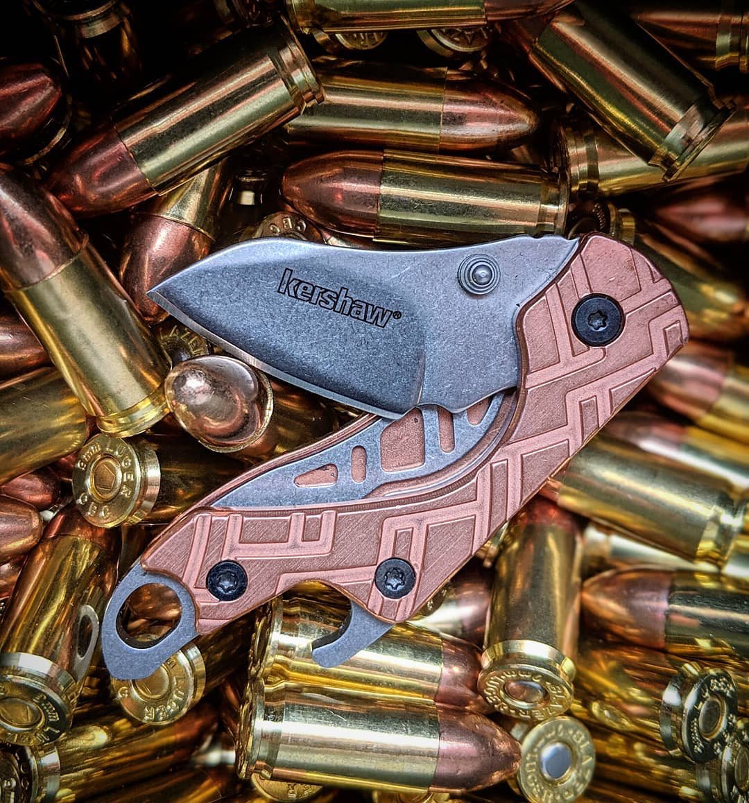 kershawknives's tweet photo. Similar to the 9mm, the Copper Cinder is not the largest but it doesn’t lack performance!
https://t.co/FtwXZ9FTwk
#KershawCinder #CopperCinder #edc #copperknife #knifelife #9mm #pewpew #pewpewlife https://t.co/3gH0FTi1Rp