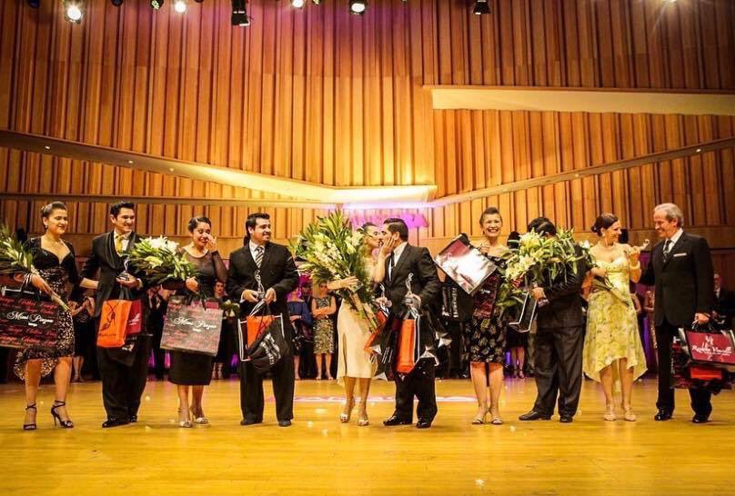 2xtango's tweet image. ►#TANGOBA /🏆GANADORES
CAMPEONATO DE BAILE DE LA CIUDAD 2019
-Vals:  Mendieta - Hassan
-Milonga:  Silva - Baldaque
-Tango de Pista Senior:  Maidán - Acerbi 
-Tango de Pista Adulto: Taritolay - Rutchle
-Milongueros del Mundo:   Andrade &amp;amp; Emerick.