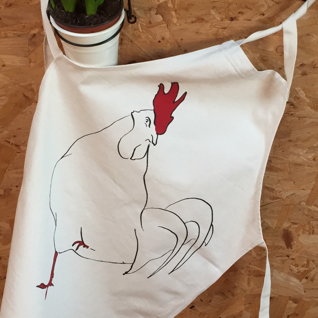 TheCleverBadger's tweet photo. Practical and beautiful - what more could you want ! This apron will keep you clean whatever you are doing, from cooking to gardening to bathing the dog or feeding the chickens!
https://t.co/STKUjOPUw2 
#chickens #lovechickens #avian #thecleverbadger https://t.co/44olQDeBxq