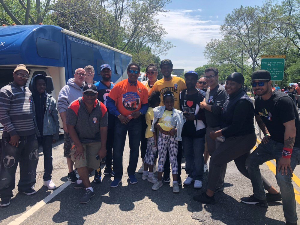 We had a great time with our <a href="/CarpentersNyc/">NYC District Council of Carpenters</a> members, their families, and the Bronx community at the <a href="/BronxWeek/">Bronx Week</a> parade yesterday!#BronxWeek2019 <a href="/rubendiazjr/">Ruben Diaz Jr.</a> <a href="/AndyKingNYC/">Andy King</a>