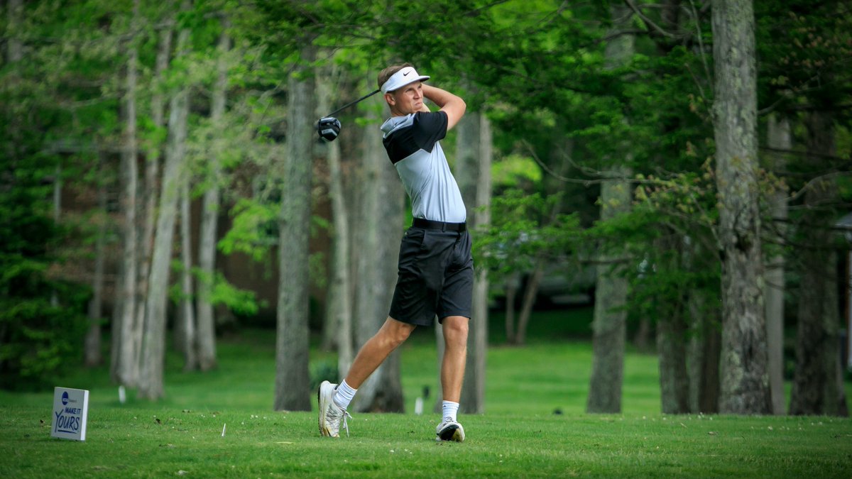 <a href="/Jdog_3/">John Leverton⛳️</a> in with a two-under par on the opening day of the <a href="/NCAADII/">NCAA Division II</a> National Championships 
See Results as they come in Live
bit.ly/NCAAd2strokepl…
#PurpleReigns