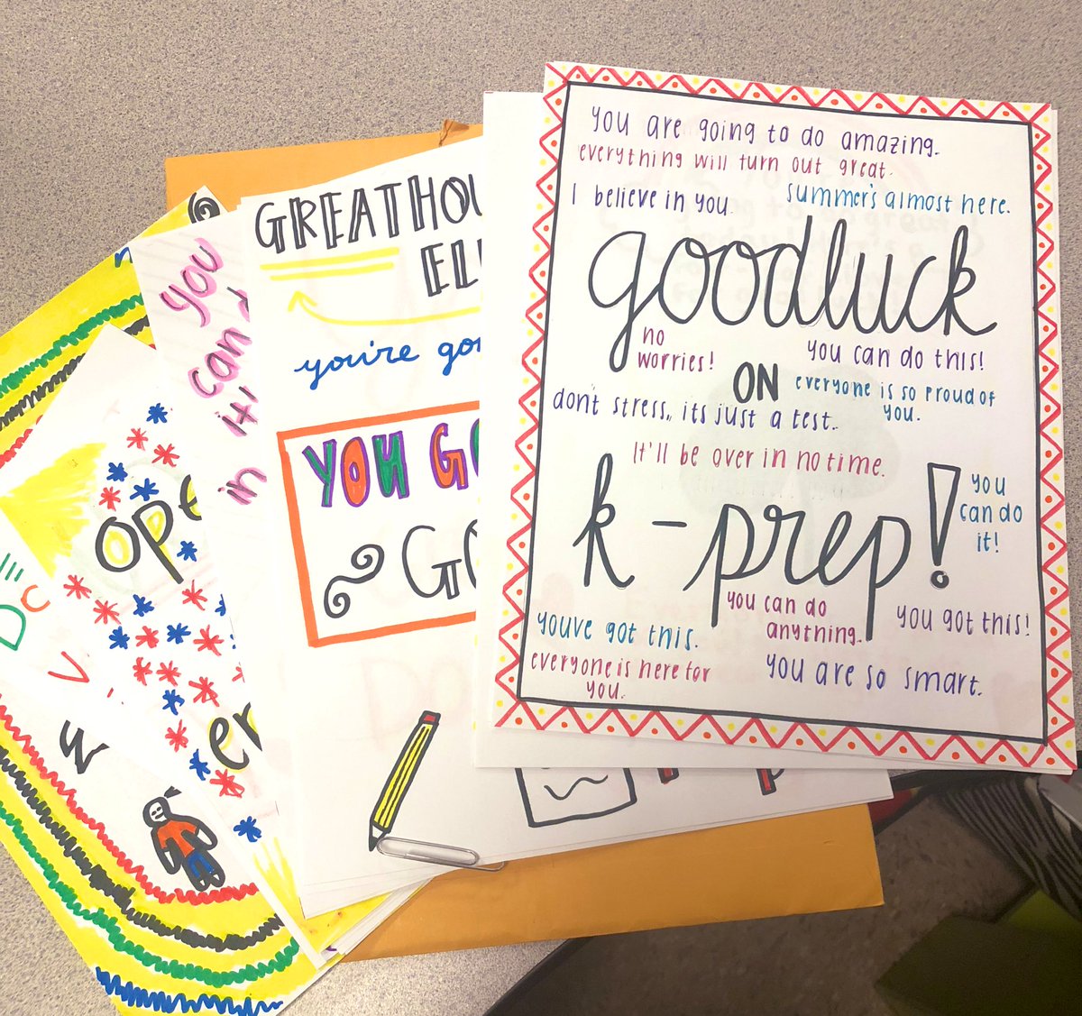 greatnessin3rd's tweet photo. Cannot wait to give my students these beautiful encouraging notes tomorrow! Thank you so much @LMHSInfo. As a Male alum I’m so proud of the values Mrs. Tabb is teaching you. Your thoughtfulness is so very appreciated. #ghlionpride #forGodforCountryforMale https://t.co/QBjMGqU3rY