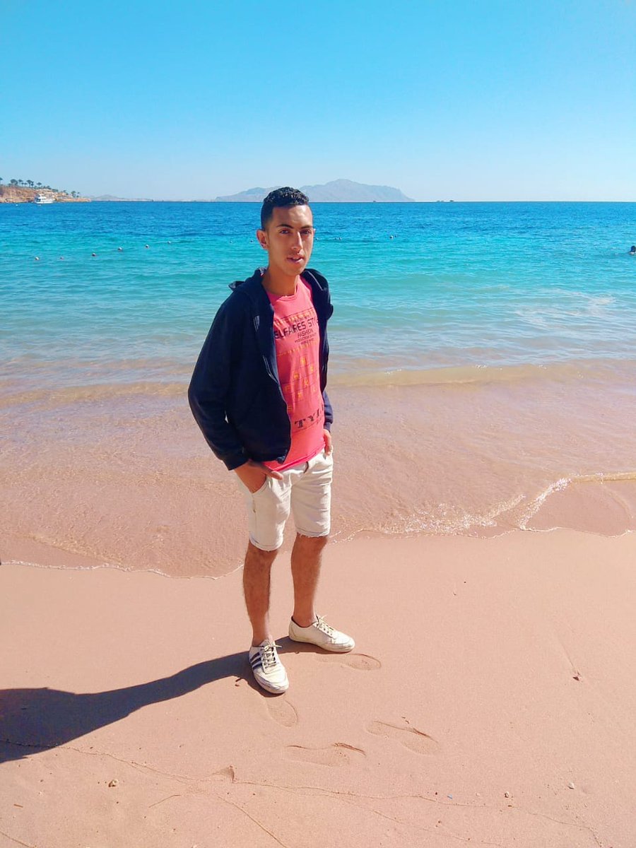 ElomiryReda's tweet photo. Front of tiran island 
Sharks Bay #sharmelsheikh https://t.co/bDuakvRro7