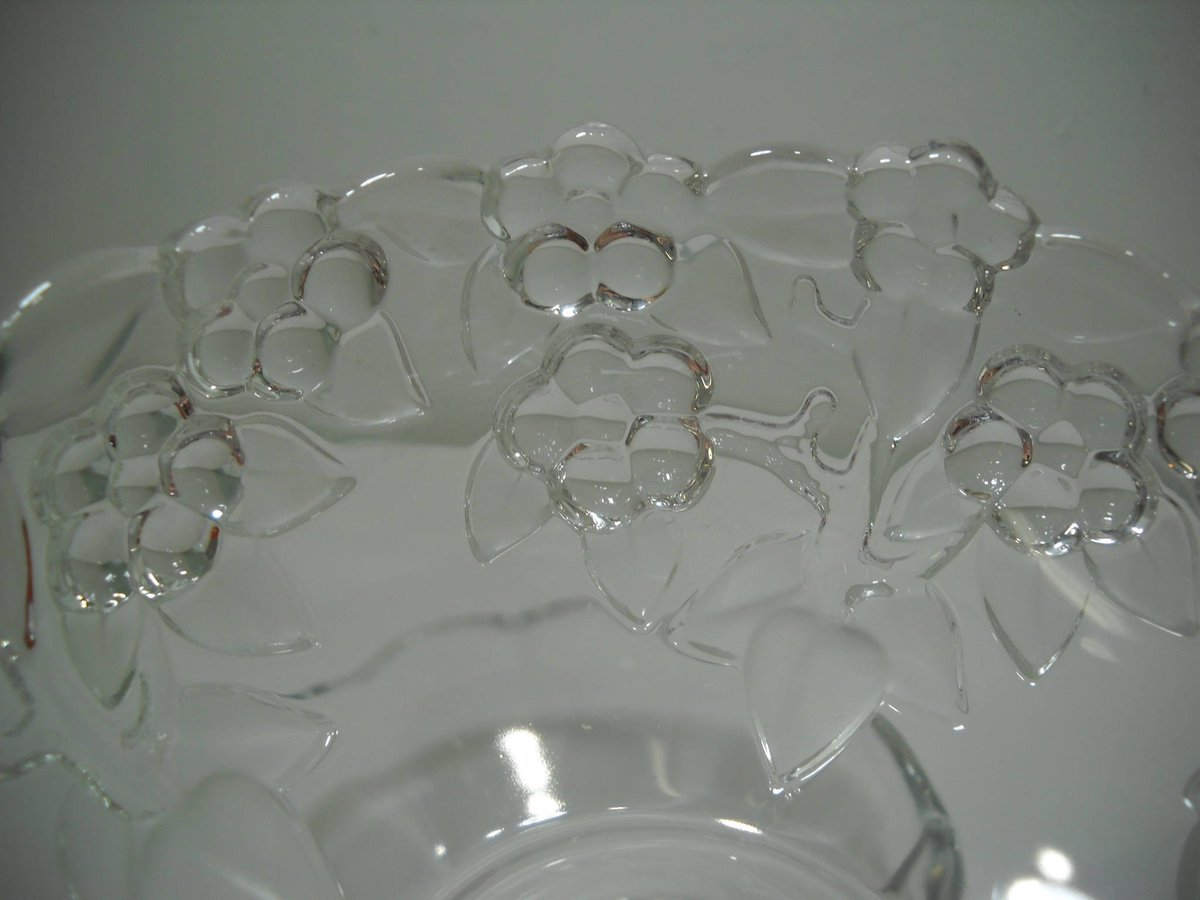 Excited to share the latest addition to my #etsy shop: Vintage Lot Of 4 Etched Glass Flower Serving Candy Dishes Free Shipping etsy.me/2WVjM1Y #housewares #serving #clear #birthday #glass #glassbowl #candydish #etchedglassbowl #vintagecandydish