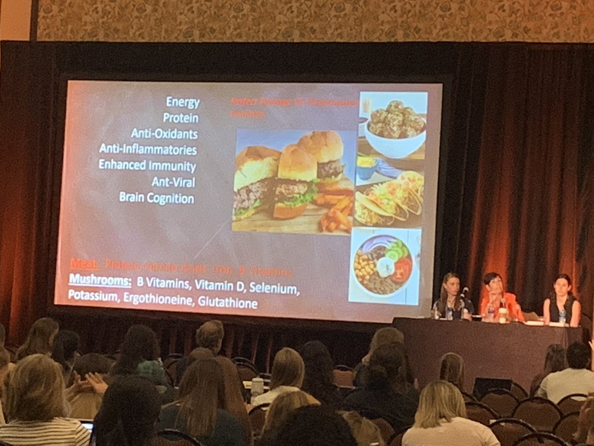We’re here <a href="/CPSDA/">C</a> learning more about the many nutritious benefits of mushrooms from <a href="/lesliebonci/">Leslie Bonci</a> and the <a href="/MushroomCouncil/">Mushroom Council</a> ! #CPSDA2019 #shroomsinthelockerroom #fungifacts