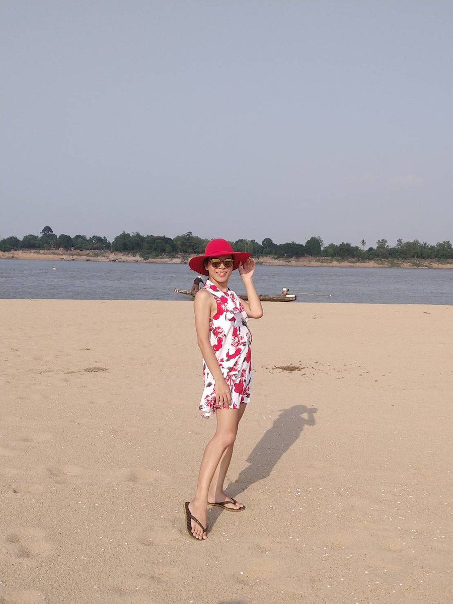 AnneLadyboy's tweet photo. กระเทยนครพนมรับงาน กะเทยนครพนมรับงาน กระเทยนครพนม https://t.co/oFmHBFFvKG