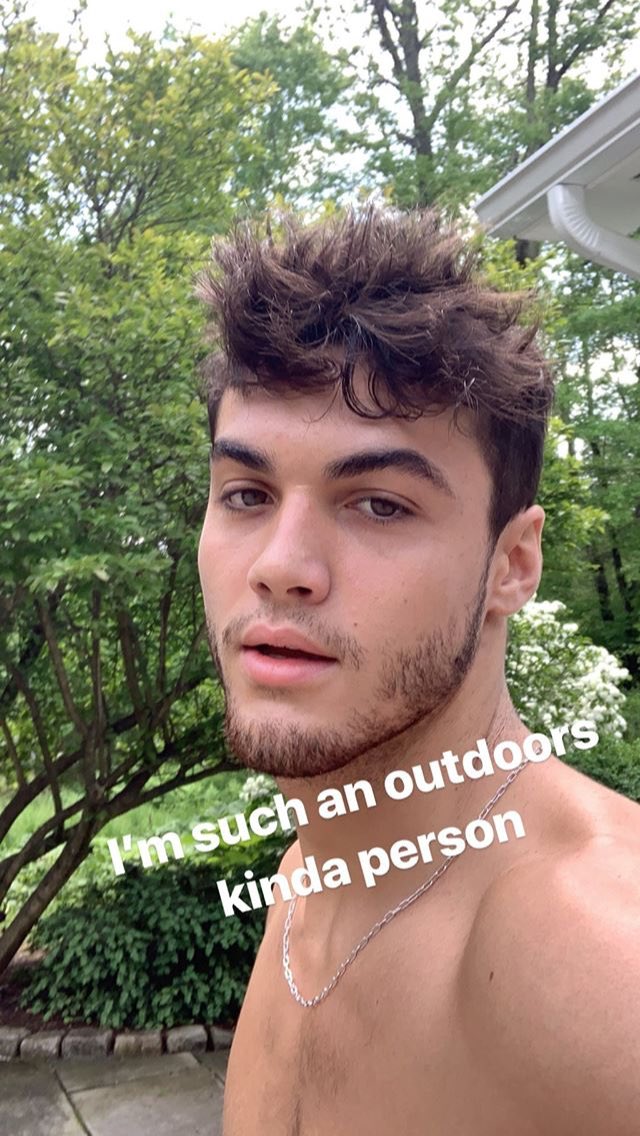 ethanschaos's tweet photo. before and after!! i edited out the text of this beautiful picture wow even tho i dont talk about him ever i still love grayson so much he snapped with this https://t.co/pqzmFtY6Pr