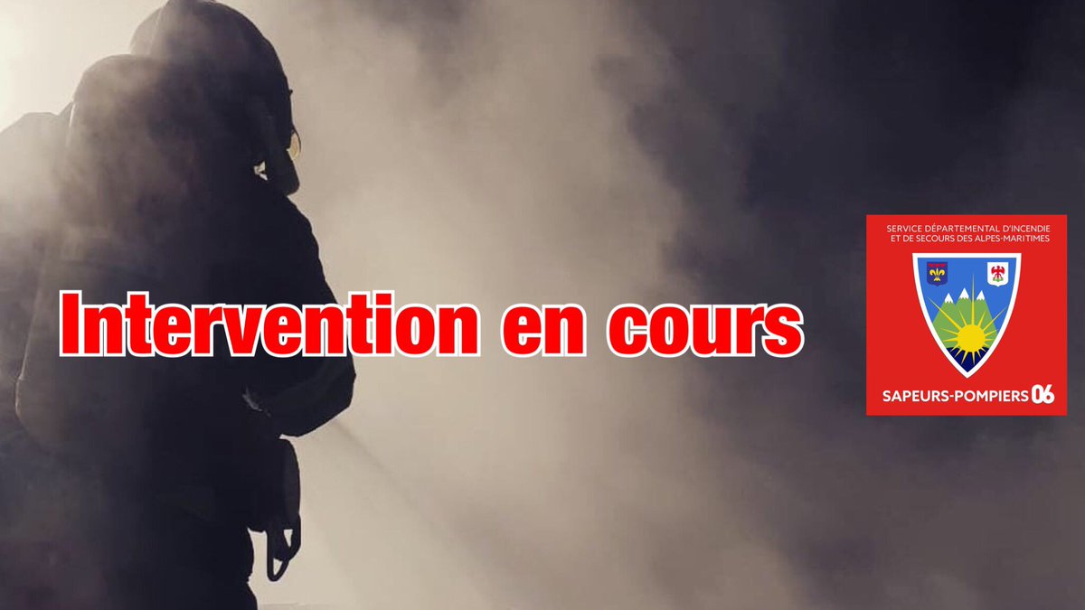 sdis_06's tweet photo. 🔺#Intervention🔺Plus de 20 @PompiersFR des @AlpesMaritimes du secteur de @villecannes sont engagés sur l’avenue de Grasse pour un feu d’appartement. Évitez le secteur et #LiberezLaRoute pour faciliter le passage des #secours. https://t.co/0lXJPzJUVi