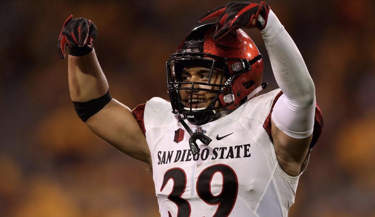 Brett_Swain16's tweet photo. The CFL is getting a beast @ronleylakalaka https://t.co/XEu9Hy0Qlx #playfastsd https://t.co/oTMZDXmFAa
